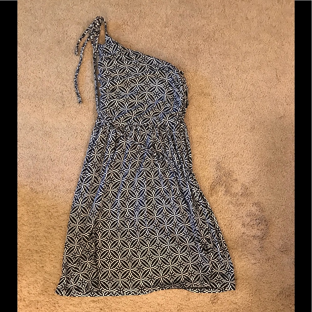 TART XS navy blue and white one shoulder dress